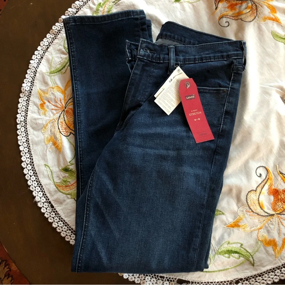 Levis levi 541